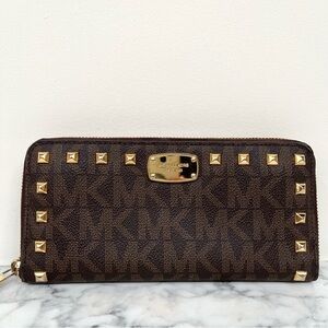 Michael Kors Brown Signature Logo Jet Set Studded Zip Around Continental Wallet